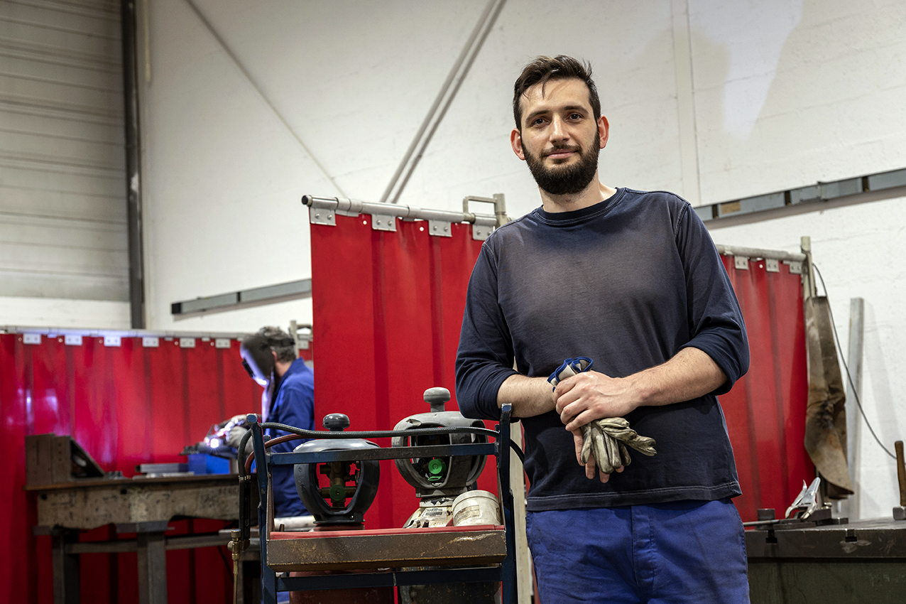 GUILLET TECHNOLOGIES - 23/05/2023
SITE GUILLET - GRIGNY
MORGAN ROYER
PHOTO ©BRUNO DES GAYETS

BRUNO DES GAYETS
•93 ROUTE DE NOAILLY
42640 SAINT-GERMAIN LESPINASSE
Mobile : 33 (0)6 62 65 24 00
bdg@nikoja.com
www.nikoja.com
www.brunodesgayets.fr