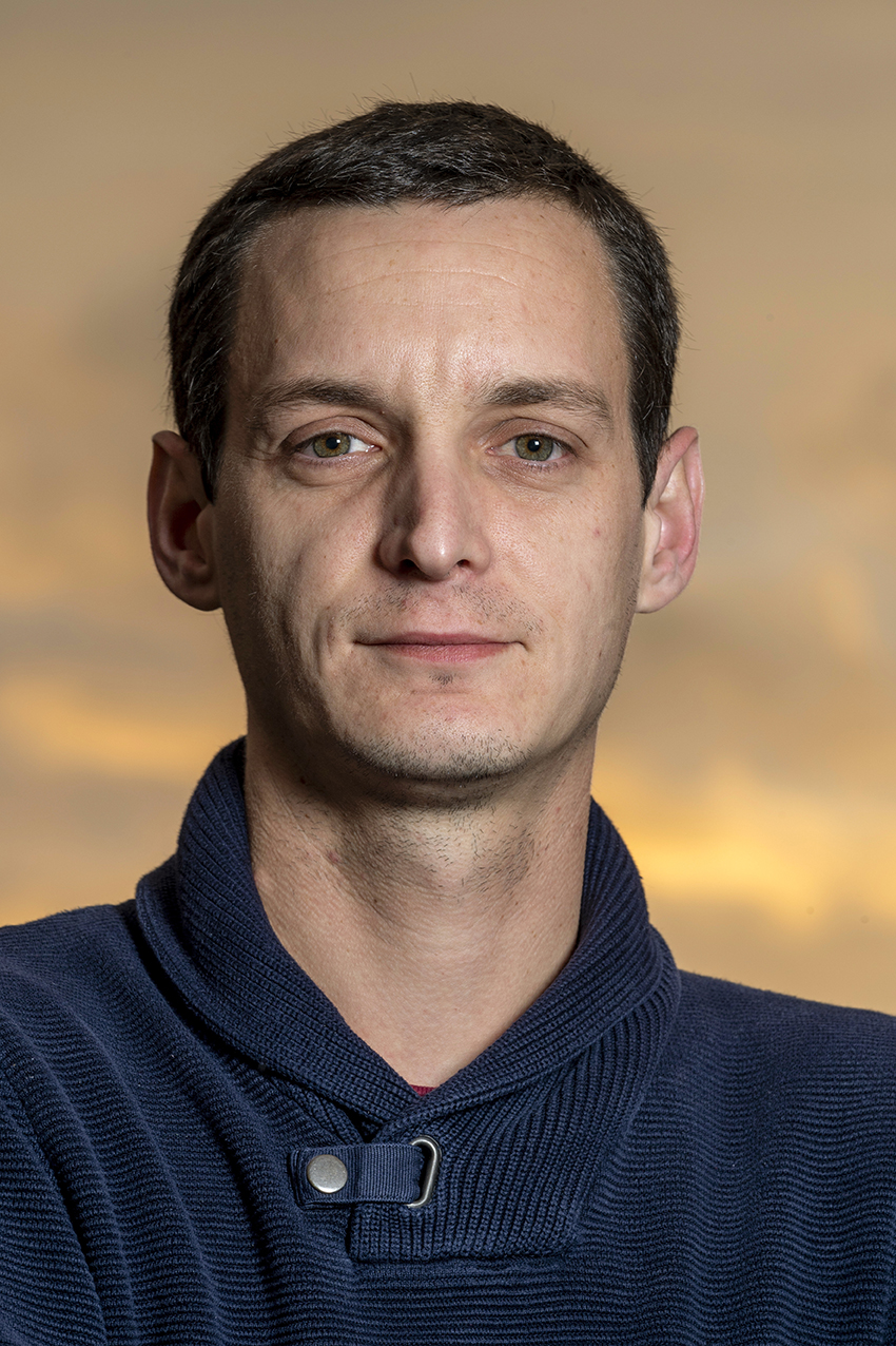 GUILLET TECHNOLGIES - 16/05/2023
SITE CERPI - SAINT OUEN L'AUMONE
CLAUDINE MUANANGANI
PHOTO ©BRUNO DES GAYETS

BRUNO DES GAYETS
•93 ROUTE DE NOAILLY
42640 SAINT-GERMAIN LESPINASSE
Mobile : 33 (0)6 62 65 24 00
bdg@nikoja.com
www.nikoja.com
www.brunodesgayets.fr